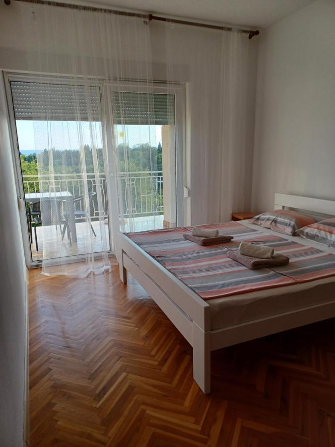 Apartment Lucija Dramalj Buitenkant foto